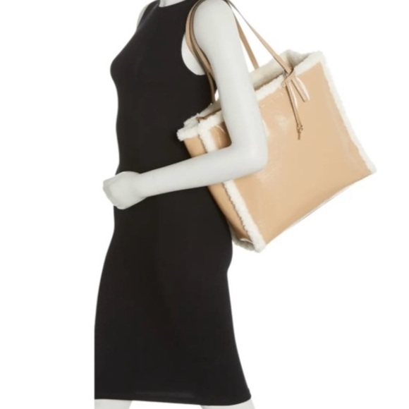 Marc Jacobs Grind Faux Shearling Tote Bag NWOT - Picture 3 of 11